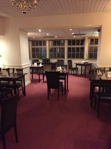 Alexandra Hotel Ballater Extérieur photo